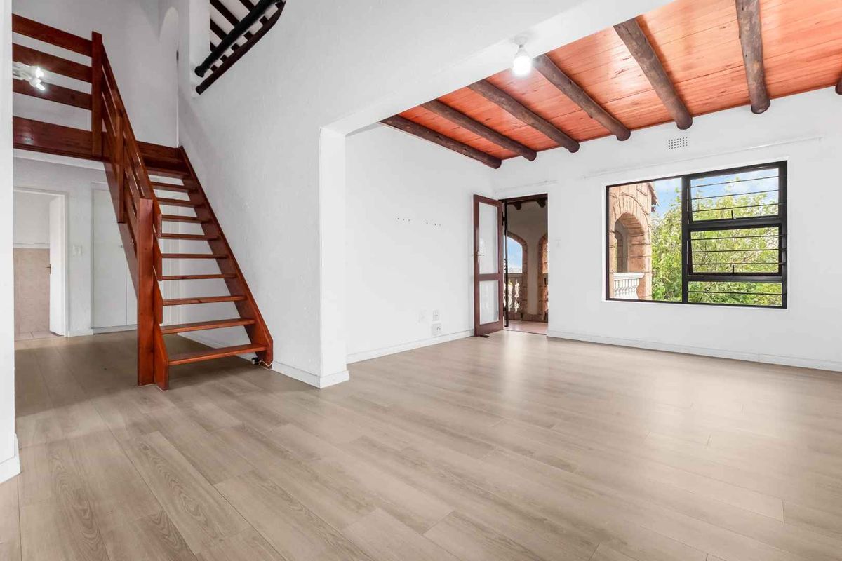 2 BEDROOM LOFT APARTMENT FOR SALE IN MORNINGSIDE SANDTON - Photo 2