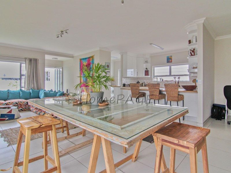 Dunes, Swakopmund:  3 Bedroom home in a VERY GOOD POSITION is for sale - Photo 9