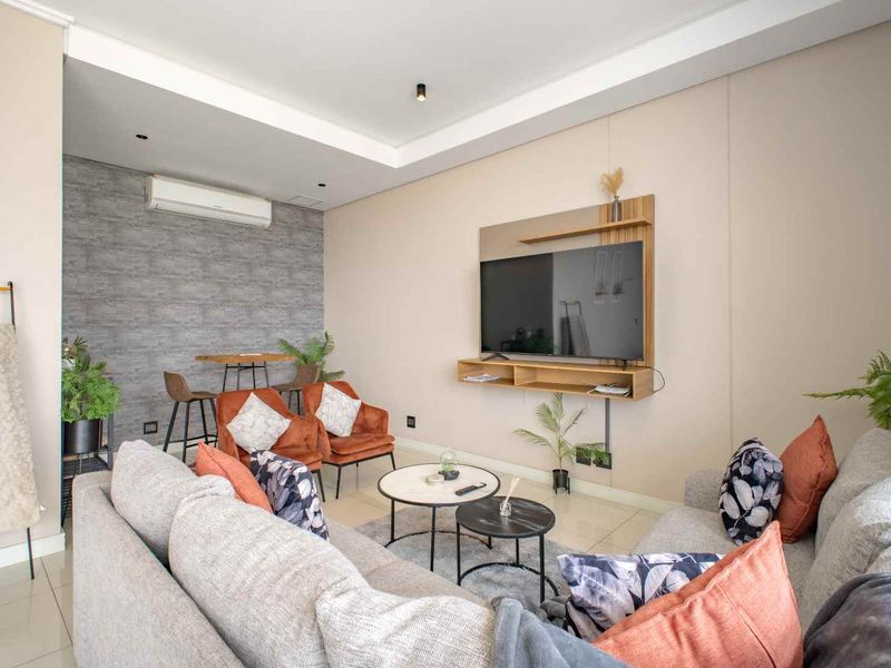 Fully Furnished 2 bedroom penthouse for sale at Ellipse - Photo 8