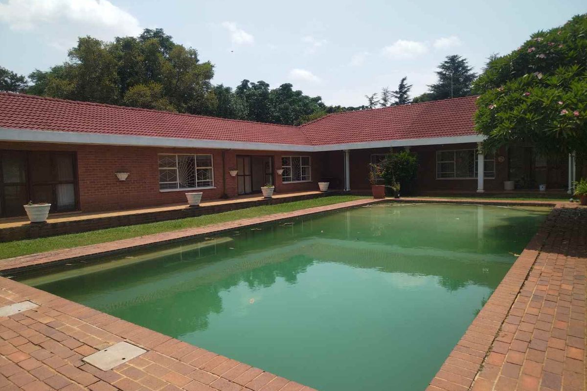Farm with 6 properties for sale in Centurion - Photo 3