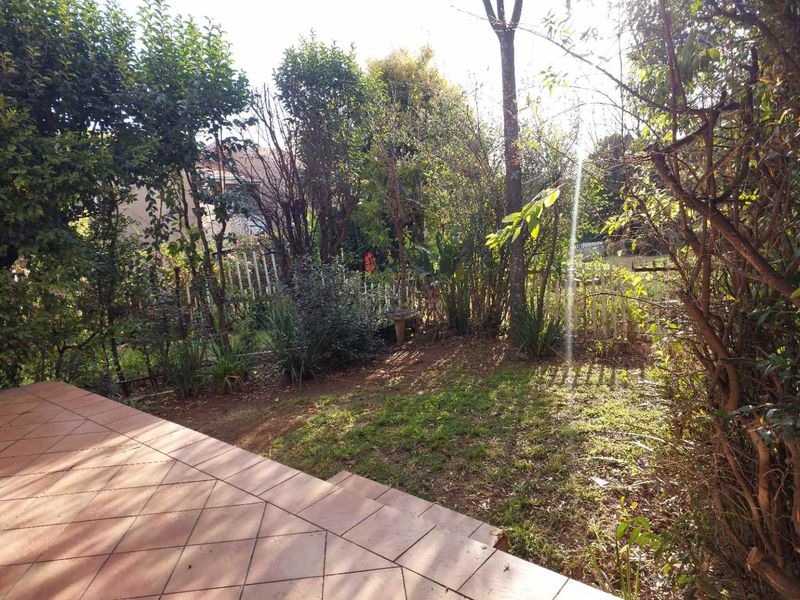 3 BEDROOM TOWNHOUSE TO RENT IN BRAMLEY - Photo 7