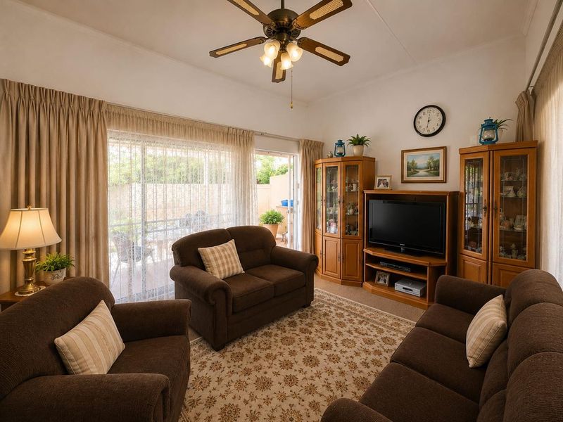 Corner Property with Space, Comfort and Potential - Photo 8