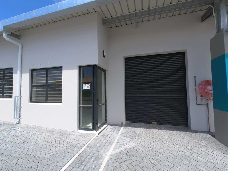 115sqm Warehouse space to let - Montague Gardens - Photo 2
