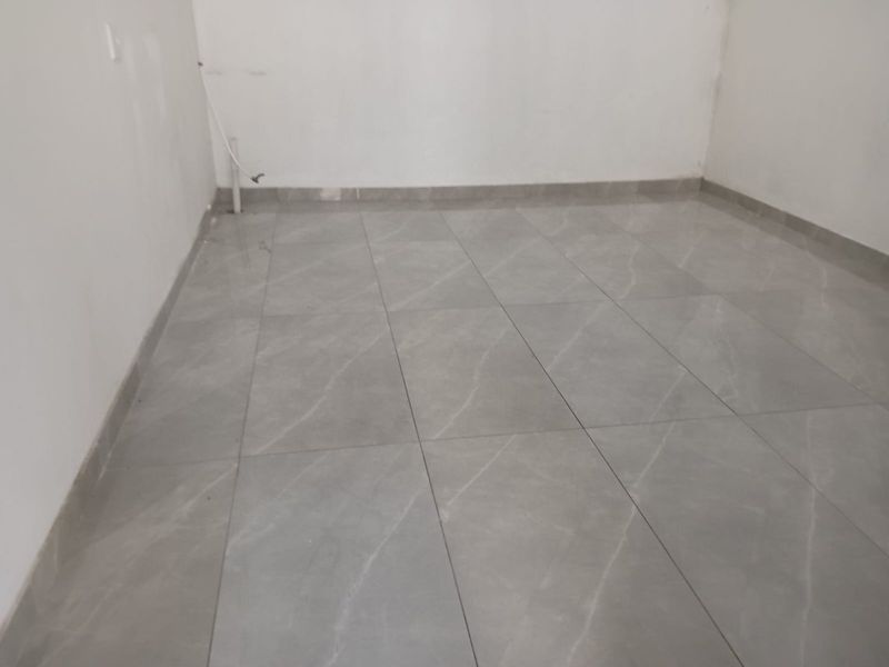 Secure Your Spot in Durban's Bustling Commercial Hub Today! - Photo 5