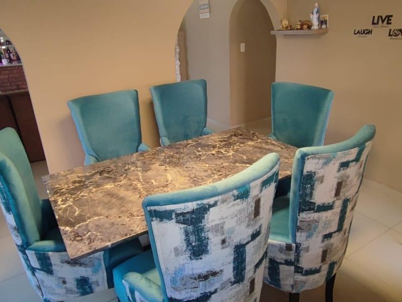 3 Bedroom House for sale in Escombe - Photo 5