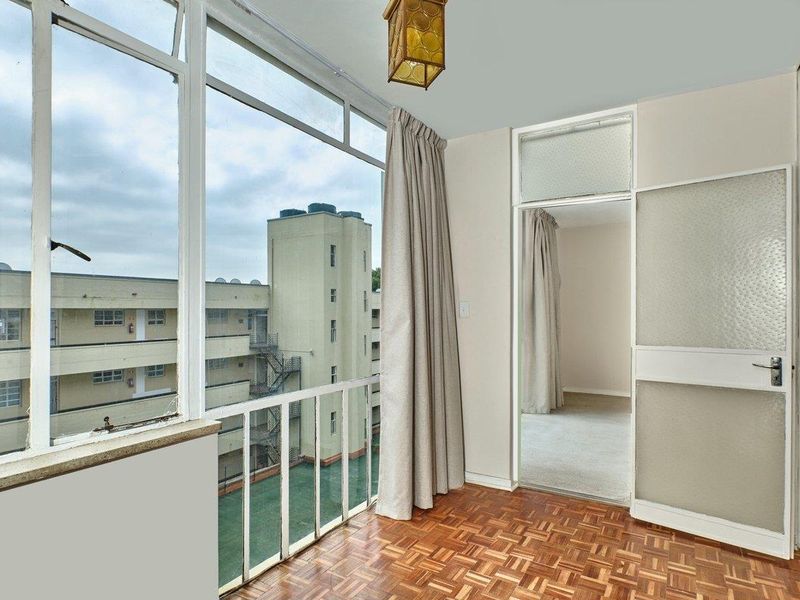Empty & Urgent in Killarney Gardens. - Photo 8