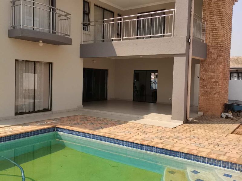 04 Bedroom, 03 bathroom house available to rent as student accommodation - Photo 10