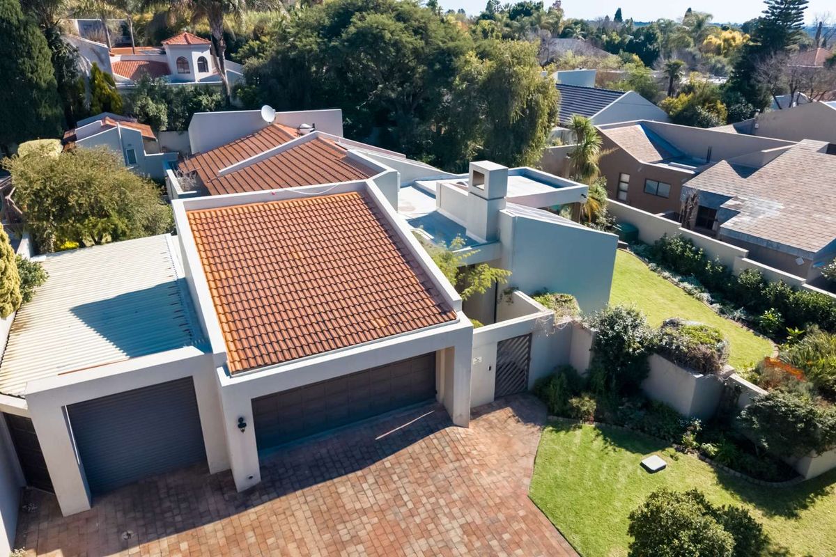 3 Bedroom Family Home / House to Rent in Fourways Gardens - Photo 2