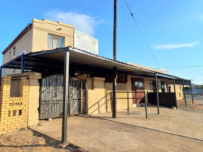 11 bedroom house for sale in Atteridgeville - Photo 2