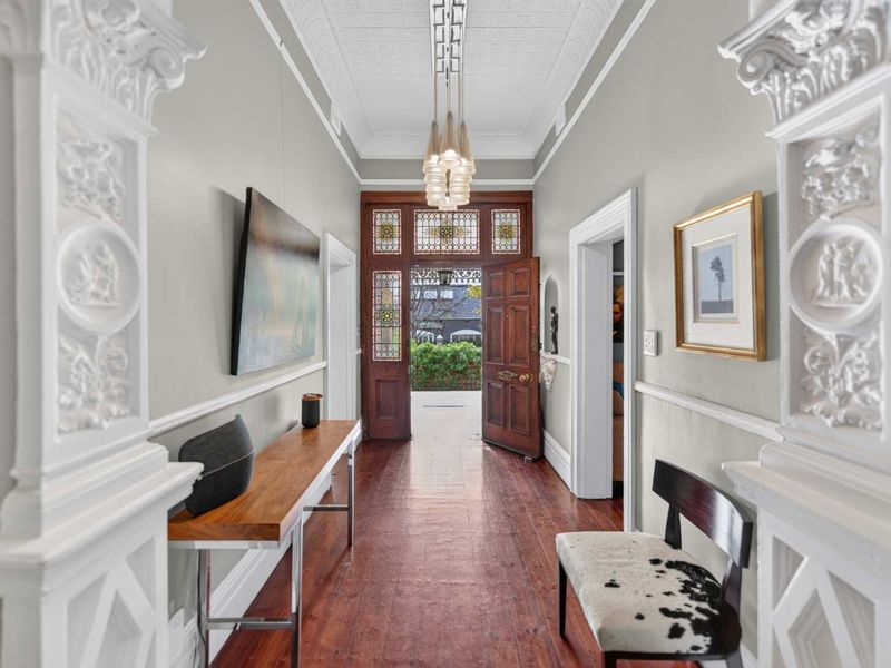 Character-Filled Victorian Family Home - Photo 6