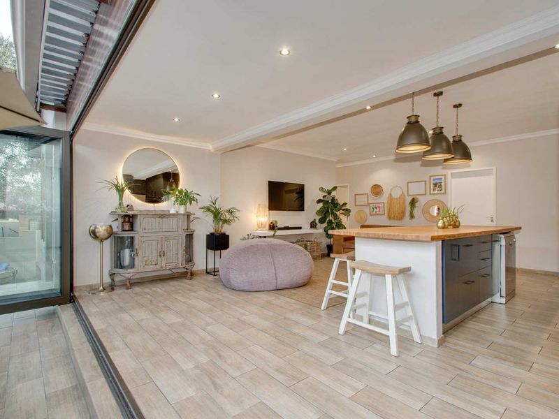 Stunning 4-Bedroom Cluster in Sought-After Firenza Estate – Randpark Ridge - Photo 3