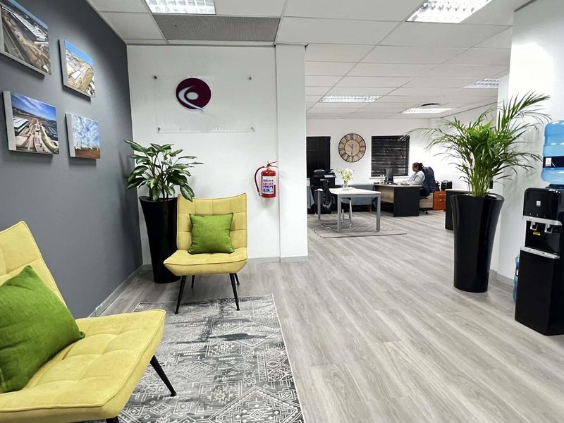 OFFICE BLOCK FOR SALE - Photo 10