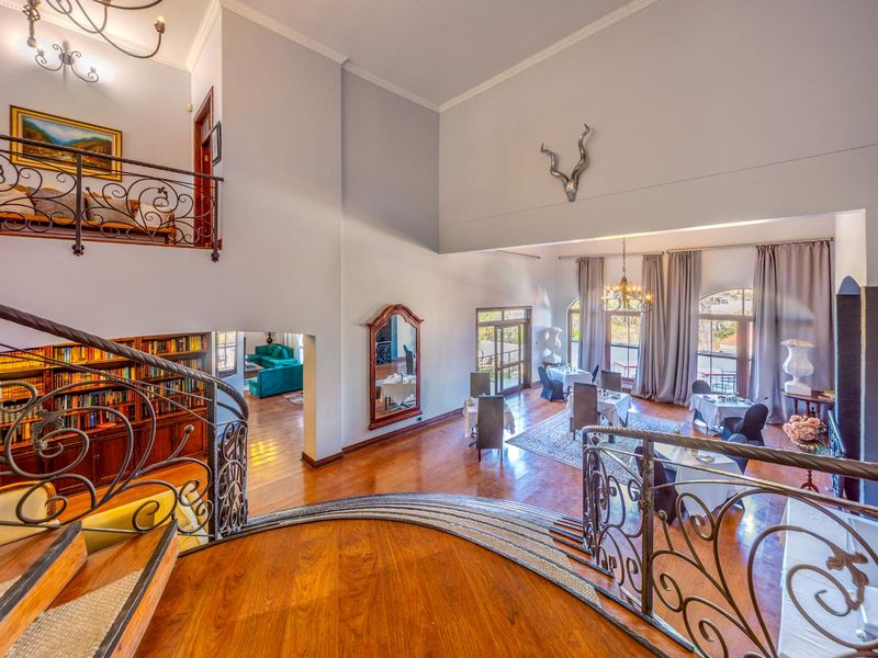 Must-See Family Home with Impressive Views - Photo 6