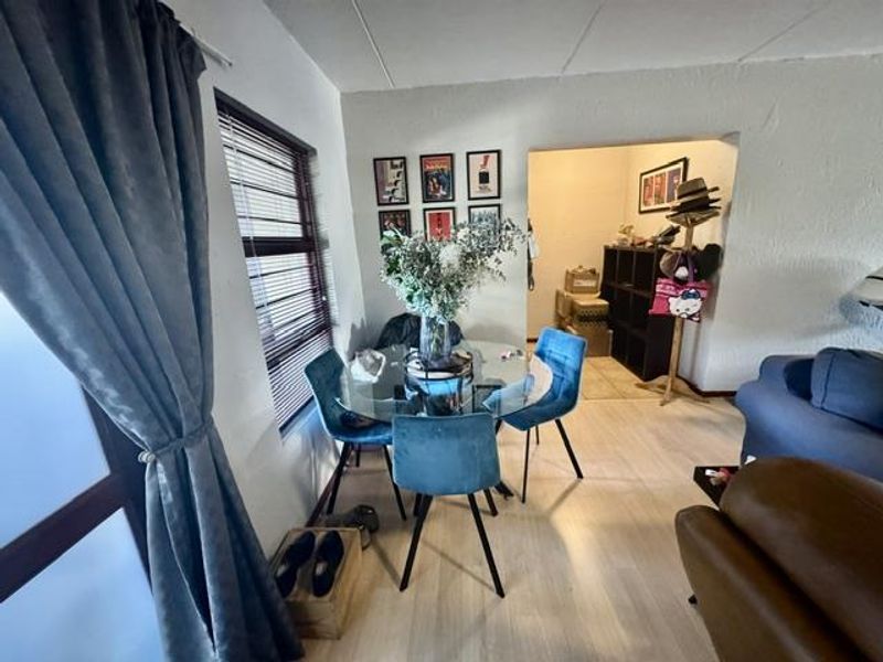2 BED 2 BATH UNFURNISHED APARTMENT EDENBURG - Photo 2