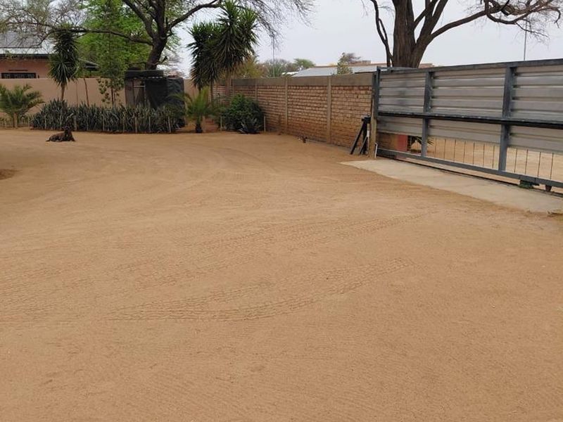 Rustic Elegance in Omaruru! - Photo 7