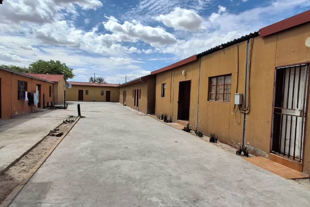 Mixed use Business Property For Sale - Ondangwa - Photo 4