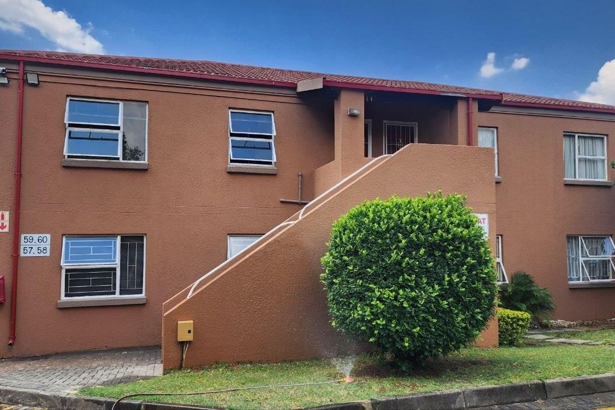 Move In,Settle down,Enjoy in Safari Tuin - Photo 2