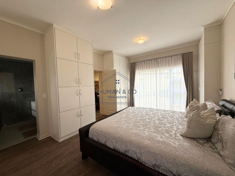 Spacious 5 Bedroom house in prime Meersig Area - Photo 9