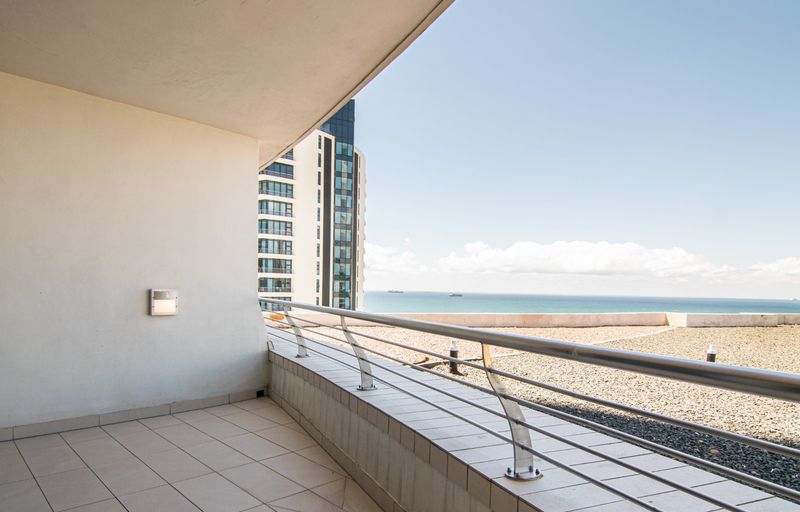 2 BEDROOM/ 2 BATHROOM APARTMENT FOR SALE