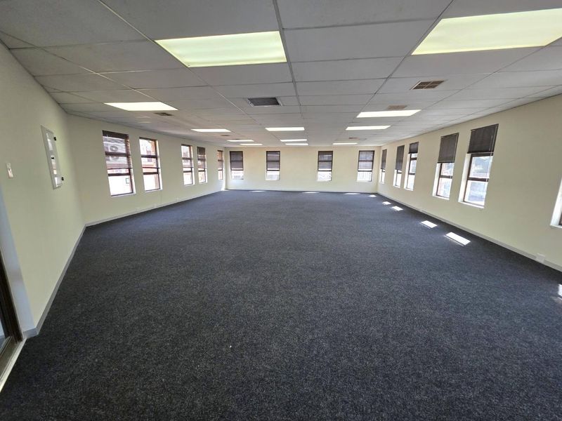 Modern Two-Level Office Space to Let in Prime Derby Downs - Photo 2