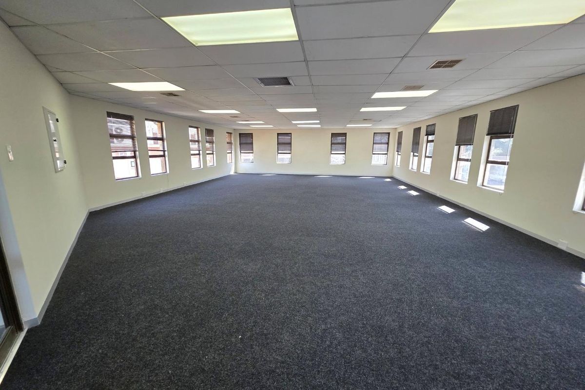 Modern Two-Level Office Space to Let in Prime Derby Downs - Photo 2