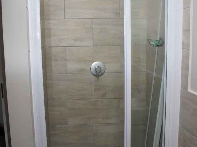 MODERN & NEWLY-BUILT APARTMENT - Photo 9