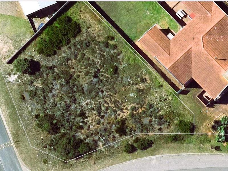 886m2 Vacant Land for Sale in Dana Bay - Photo 5