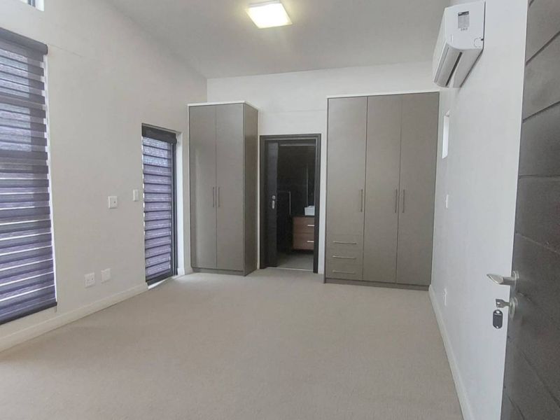 3 Bedroom house in Meersig Walvis Bay - Photo 7