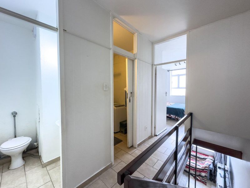 Well maintained 2 Bedroom loft apartment in Loevenstein - Photo 4