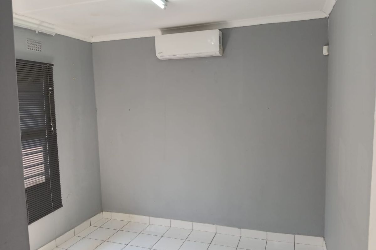 Modern & Move-In Ready 2-Bedroom Granny Flat – Pet Friendly! - Photo 5