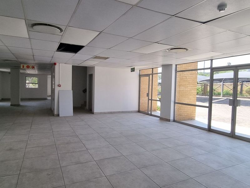 2 344m2 Halfway Gardens Midrand Office To Let - Photo 3