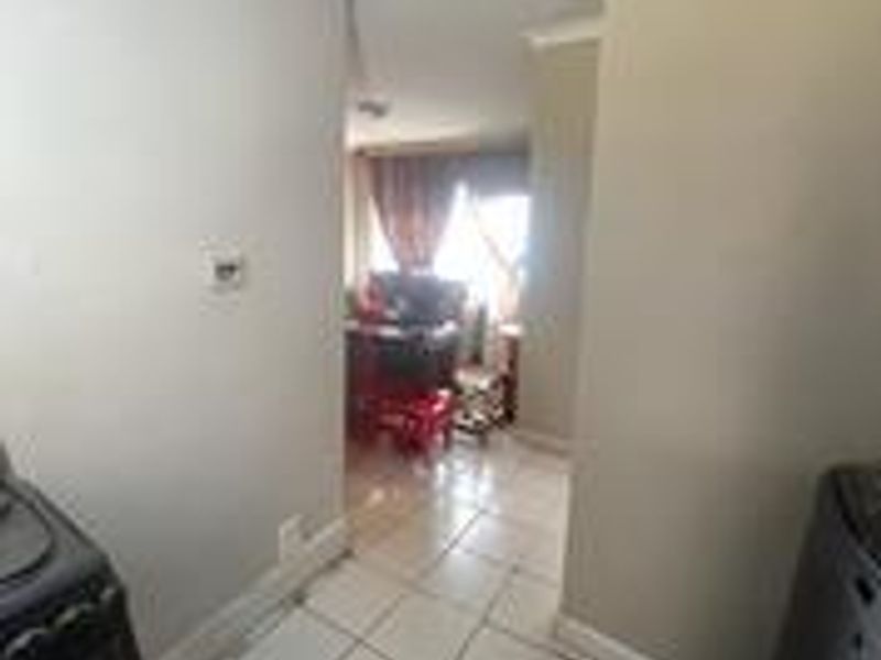 Discover Serenity in Terenure's Heart: Cozy 1-Bedroom Simplex - Photo 7