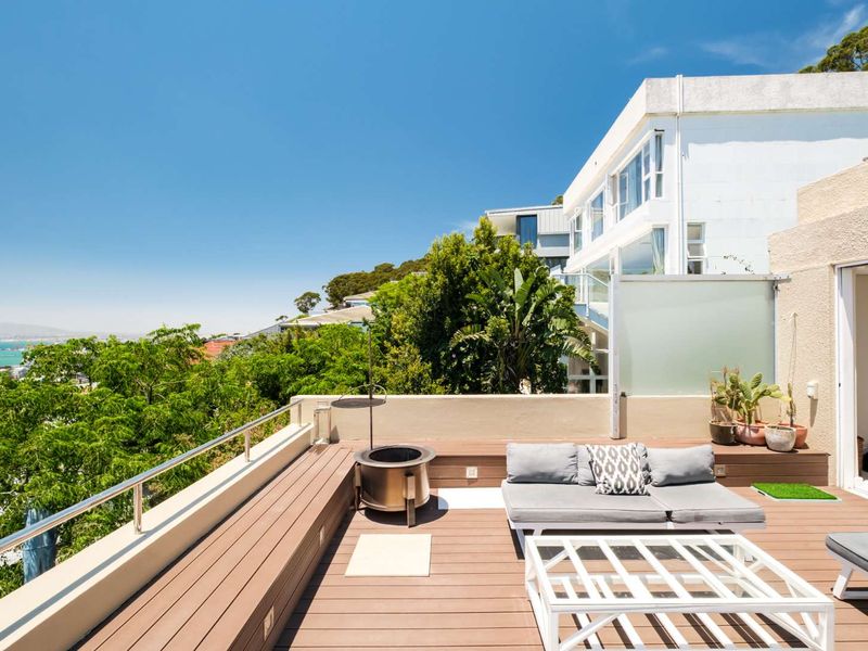 Panoramic Ocean Views in Pet Friendly Apartment! - Photo 7