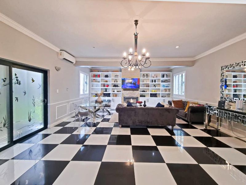 PREPARE TO BE ENVIED. - Photo 8