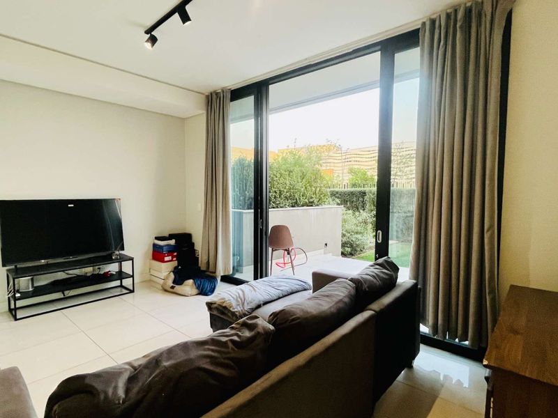 Luxurious one bedroom apartment for sale at Ellipse Waterfall - Photo 9