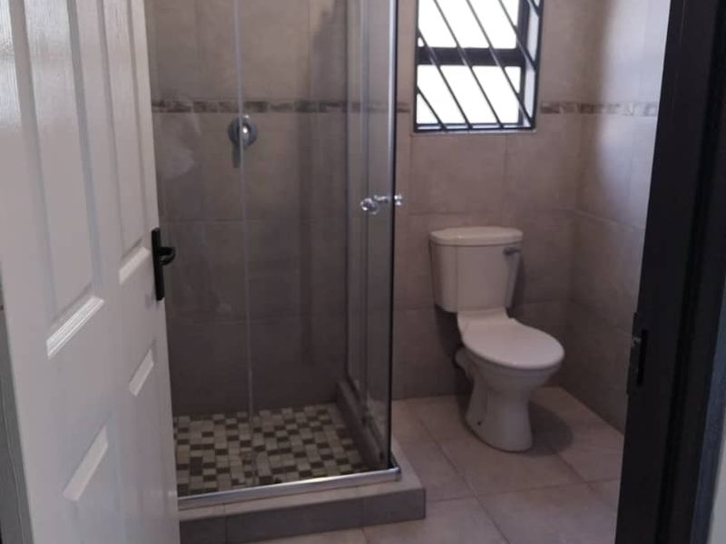 Brand new house for sale - Photo 9