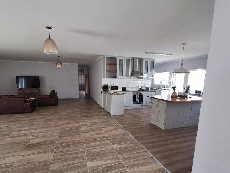 Swakopmund- For Sale-N$3 700 000 - Photo 4