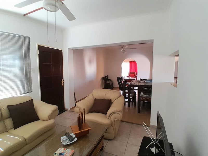 3 Bedroom House For Sale in Soweto-Luxury Hill - Photo 7