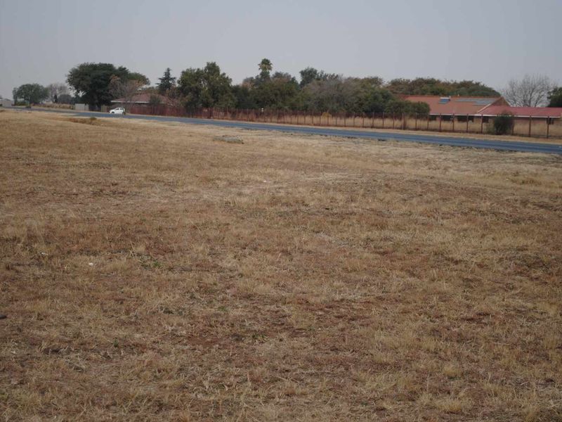 Owner or Developer Beautiful stand large enough to meet your dreams - Photo 4