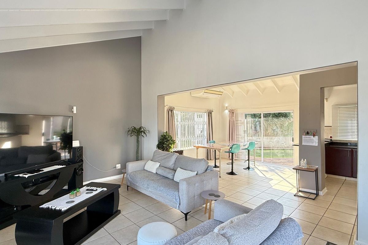 Ballito Freestanding Home - Photo 3