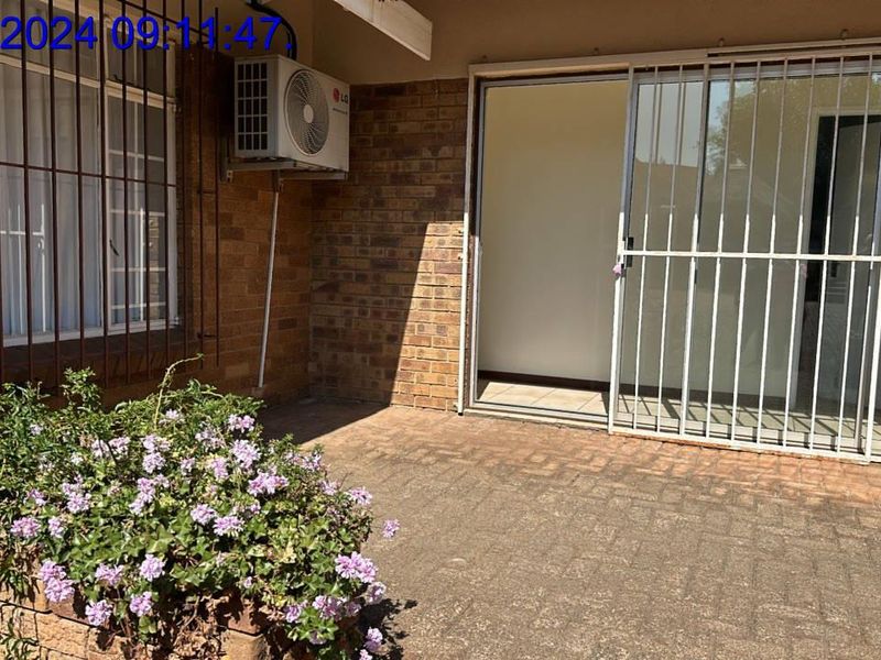 Comfort, Convenience and Security in One Package - Photo 9