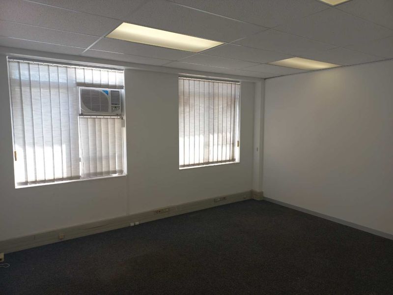 Office space close to Port Elizabeth Harbour! - Photo 9
