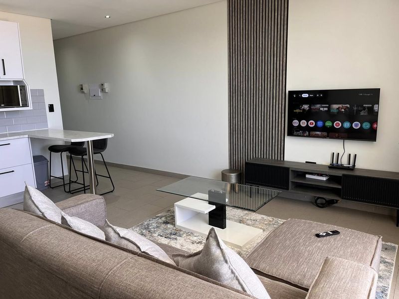 Stunning fully furnished One bedroom apartment in Klein Windhoek- with a beautiful view - Photo 4