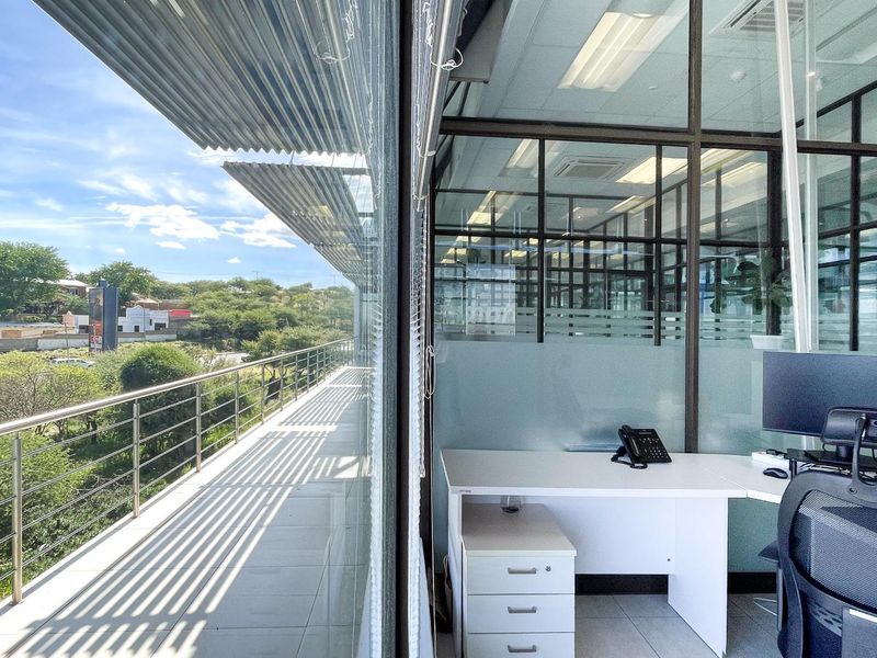 Office Accommodation - On Periphery of Windhoek's CBD - Photo 4