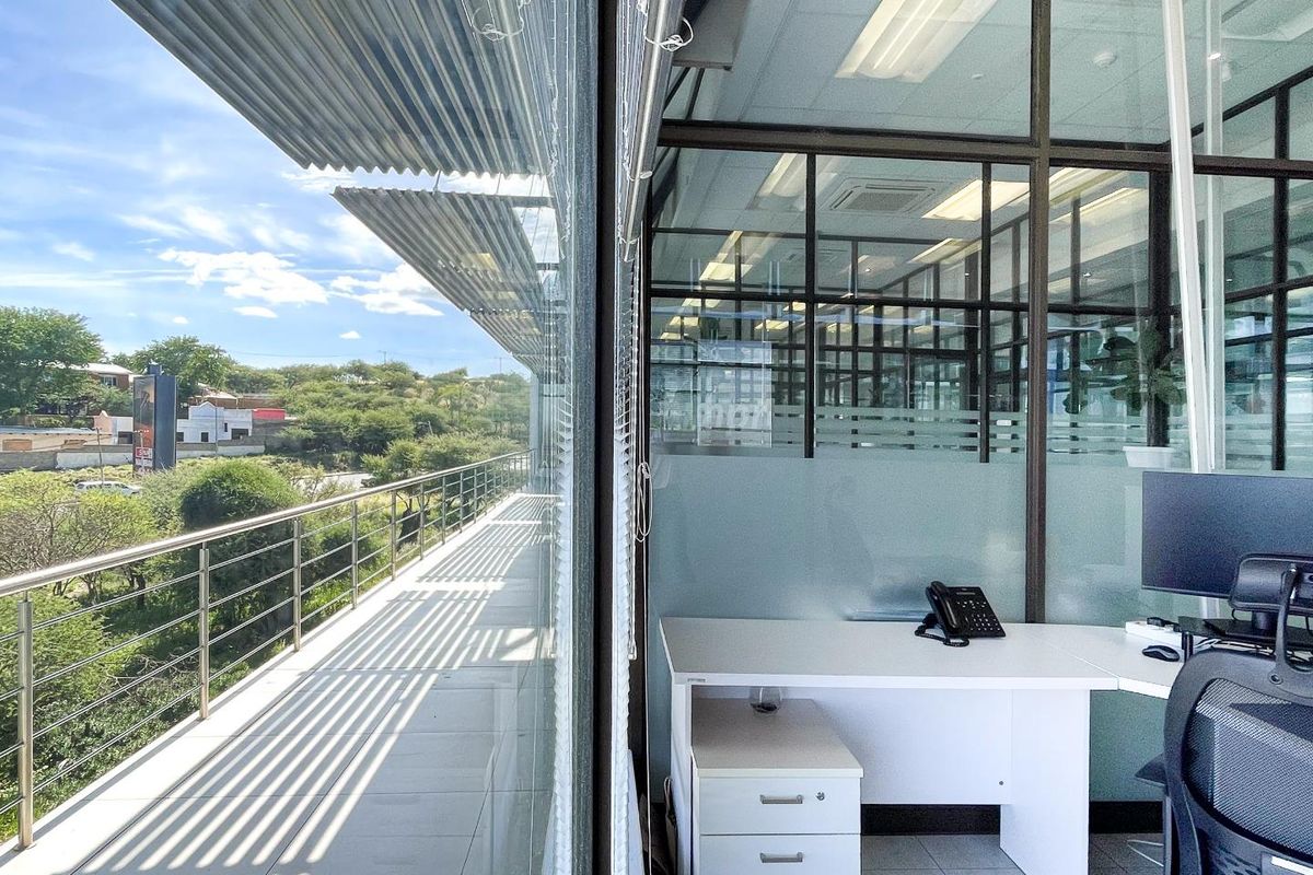 Office Accommodation - On Periphery of Windhoek's CBD - Photo 4