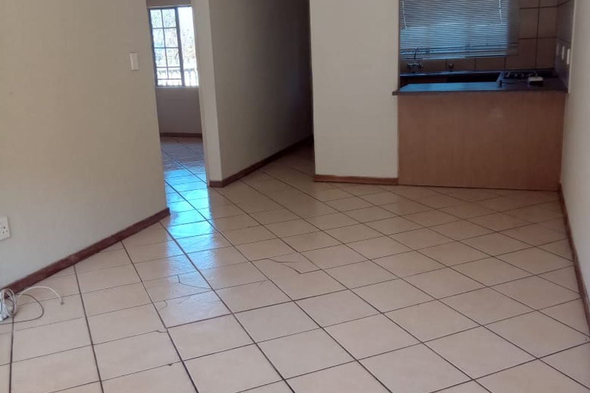 This Lovely 2 bedroom apartment is now for sale in Philip Nel - Photo 3