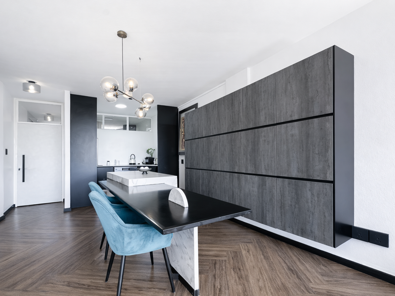 Fully Furnished Executive 1-Bedroom in Benmore | Walk to Sandton | Inverter - Photo 3