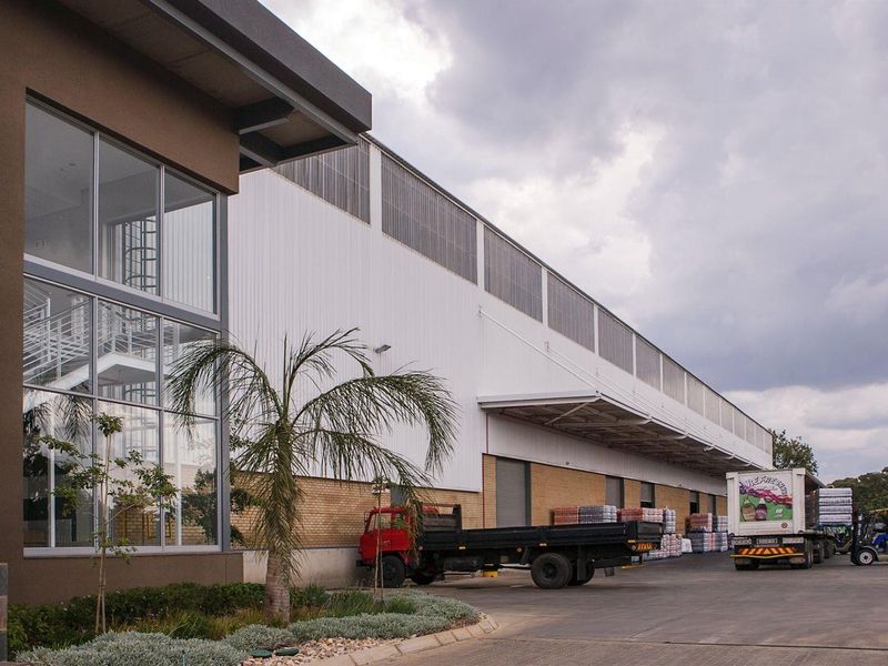 15 503m2 Tunney Warehouse To Let - Photo 2