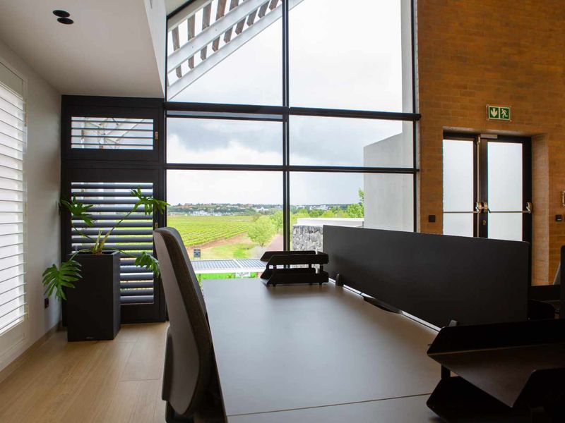 An Exclusive Office to Rent at the Polo Village Offices on Val de Vie Estate - Photo 8