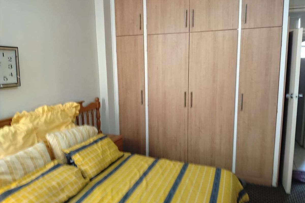 Neatly furnished one-bedroom apartment. - Photo 4